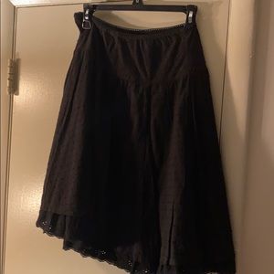Skirts two layers size large